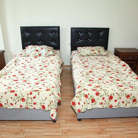 Batumi Hotel エクステリア 写真